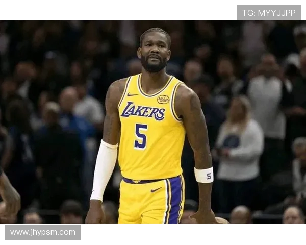 艾顿买断内幕:四宗罪 + 防守黑洞吓退湖人,放弃千万薪资求新生